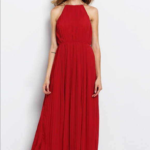 💃MAXI RED DRESS 🌹 - Picture 4 of 8